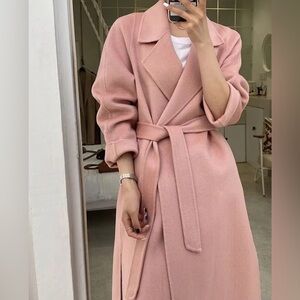 Elegant Pink Women's coat